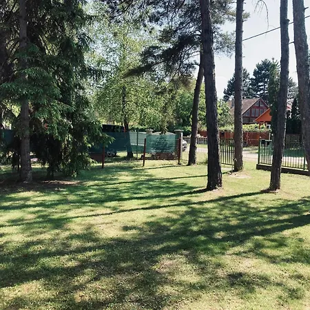 別荘 Viola Zamárdi